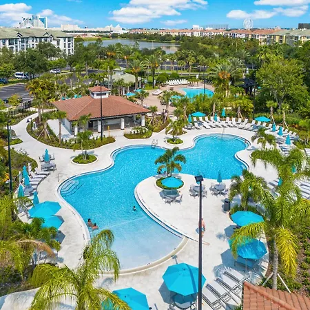 New - Lakeview Vacation Condo - 3027